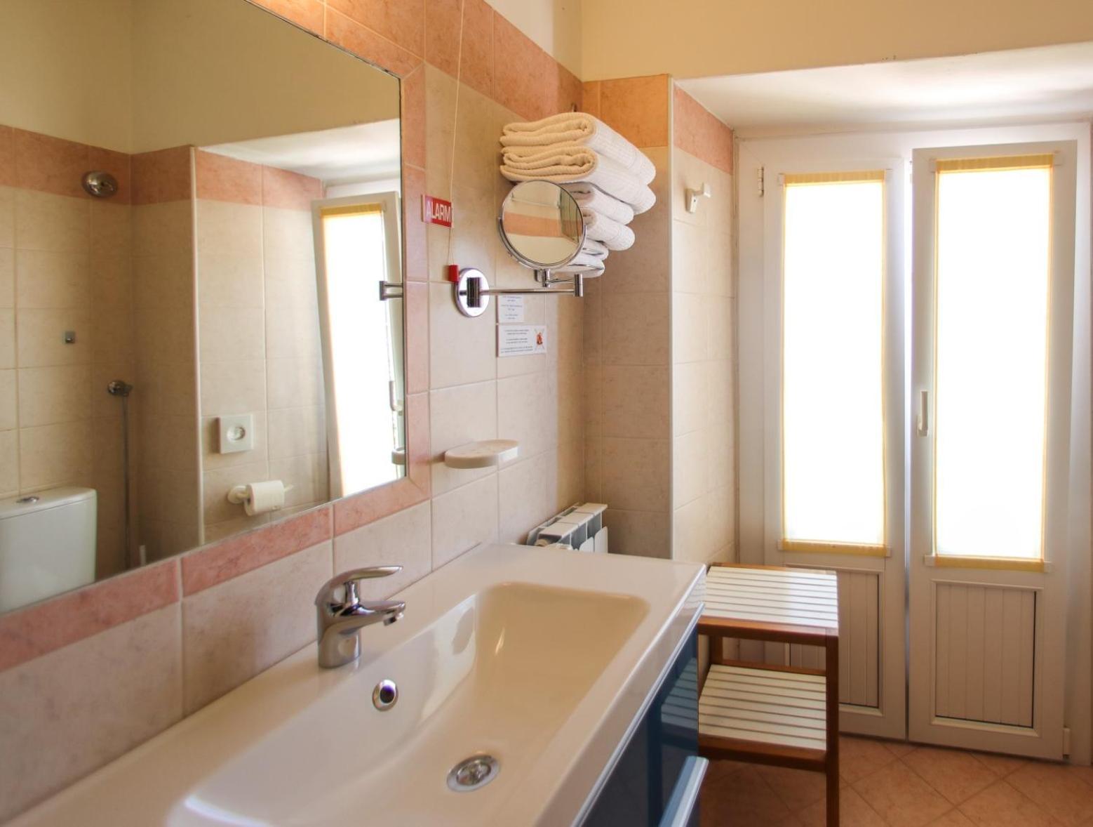 Hotel Garni Riviera Gargnano Habitación foto