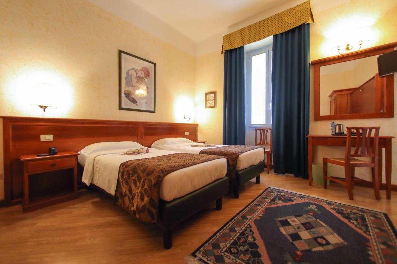 Hotel Garni Riviera Gargnano Exterior foto